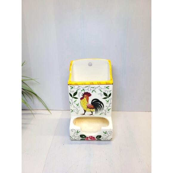 Vintage Ceramic Rooster Match Holder, Py Ucagco, Wall Hanging Retro Kitchen - Picture 1 of 7